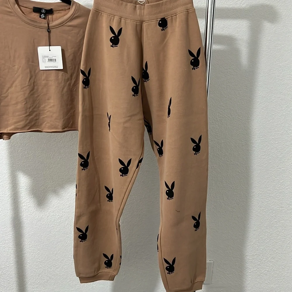 Matching set - Picture 3 of 13